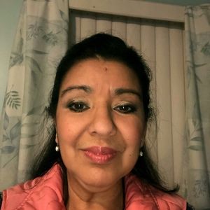 Meet your Posher, Sylvia